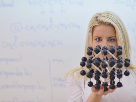 Wpływ samorządu na rozwój Olszyny – najnowsze inwestycje i perspektywy